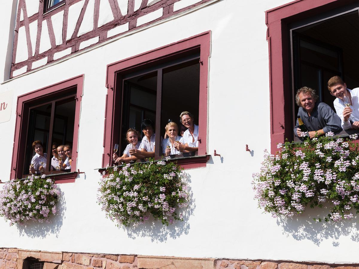 Hotel Zum Burggraf Neuleiningen Exterior photo